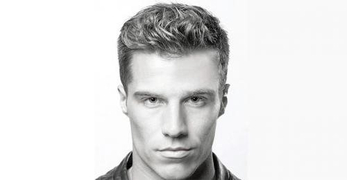 Прически для широкого лица мужские. Выбор мужской стрижки по форме лица