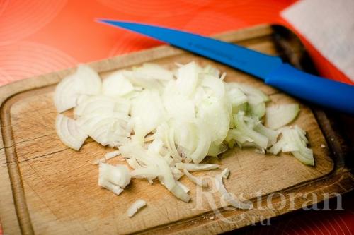 Рецепт бигуса из квашеной капусты. Бигус из квашеной капусты с курицей 06 Рецепт бигуса из квашеной капусты. Бигус из квашеной капусты с курицей 06