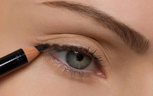 Как правильно красить глаза. Как правильно и красиво накрасить глаза карандашом — рекомендации поэтапно