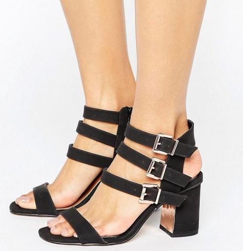 Босоножки закрытые спереди на широком каблуке. Характерные особенности