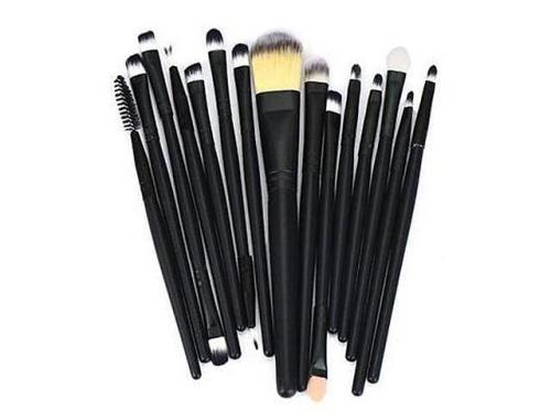 Виды кисточек для макияжа. Кисти для макияжа: какие кисточки для чего нужны, их назначение 01