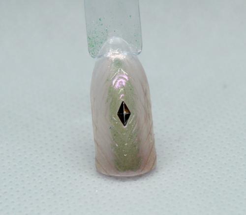 Маникюр втирка розовая со стразами. Идеи маникюра с втиркой – пошаговые мастер-классы