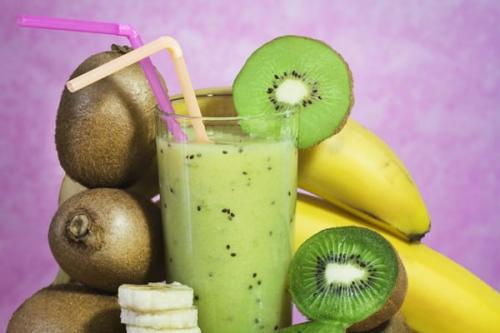 Маски отбеливающие для жирной кожи лица. Домашние маски