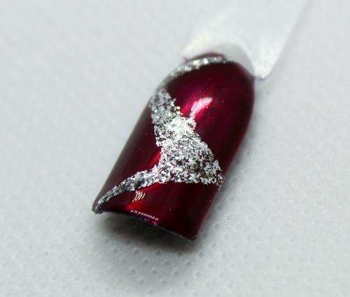 Маникюр втирка розовая со стразами. Идеи маникюра с втиркой – пошаговые мастер-классы