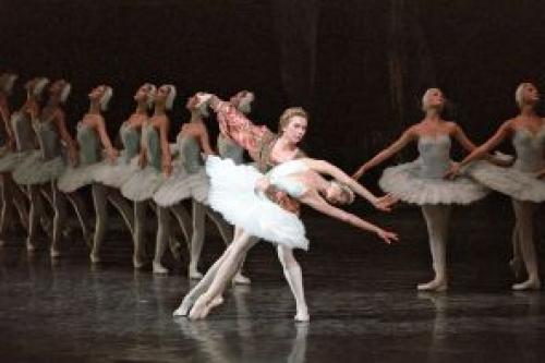 Эвелина хромченко в джинсах. Эвелина Хромченко: «На свидание в джинсах ходить не стоит» 08