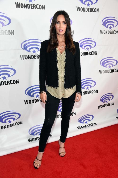 Дурно пахнущие звезды. Шок! 13 плохо пахнущих звезд, от которых мы этого не ждали