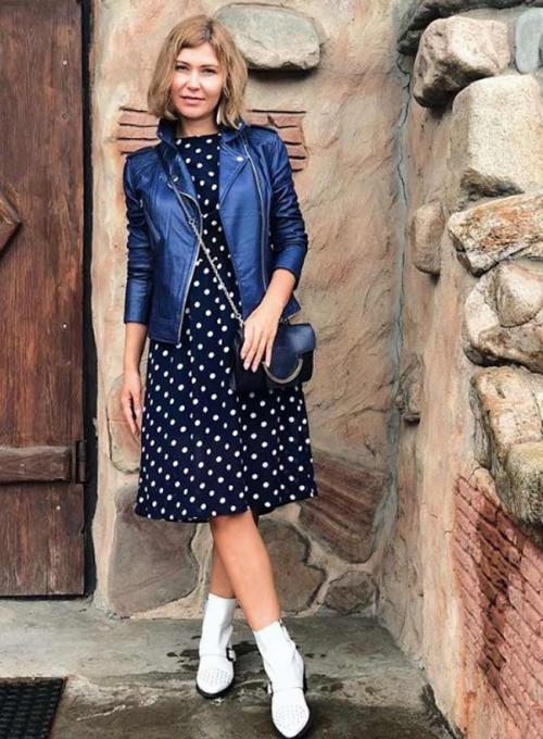 С чем носить женские казаки. Смотрятся потрясающе: казаки — самая модная обувь этой осени, как носить