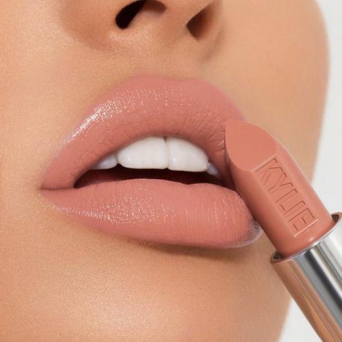 Модные оттенки помады 2019. Какие оттенки помады актуальны в 2019