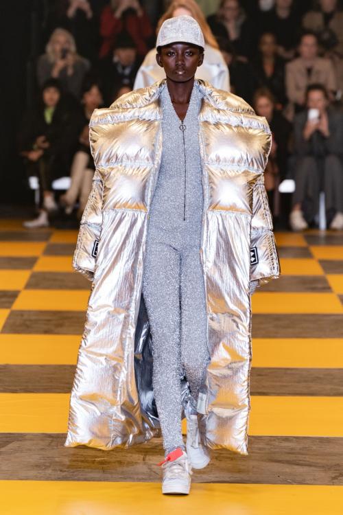 Модные пуховики осень-зима 2019 2019. Гид по самым модным пуховикам сезона осень-зима 2019/2020 01