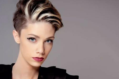 Что такое прикорневое мелирование на коротких волосах. Мелирование на короткую стрижку:плюсы и минусы, фото до и после, цена и ТОП 11 лучших техник