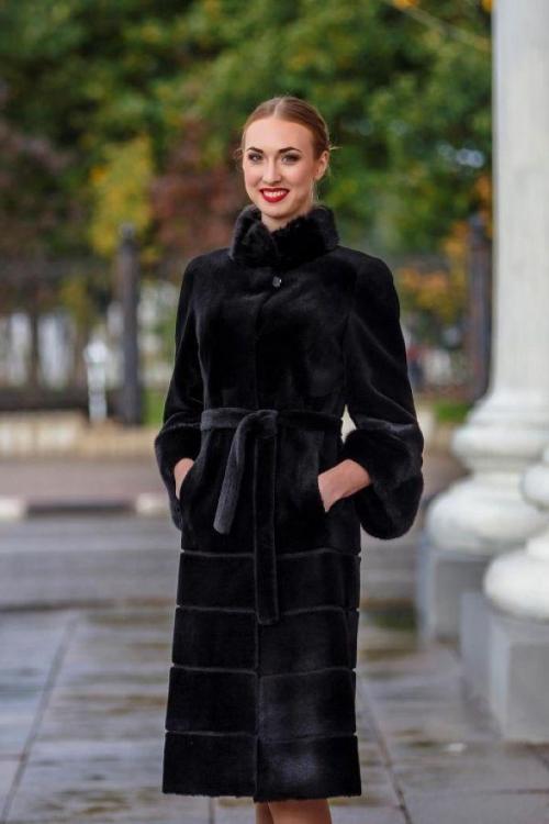 Шуба без рукавов с чем носить зимой. Модные фасоны и модели норковых шуб, с чем носить и обзор стильных луков