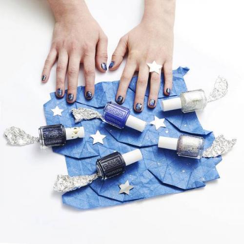 Космический маникюр. Ты просто космос: как изобразить на ногтях ночное небо?