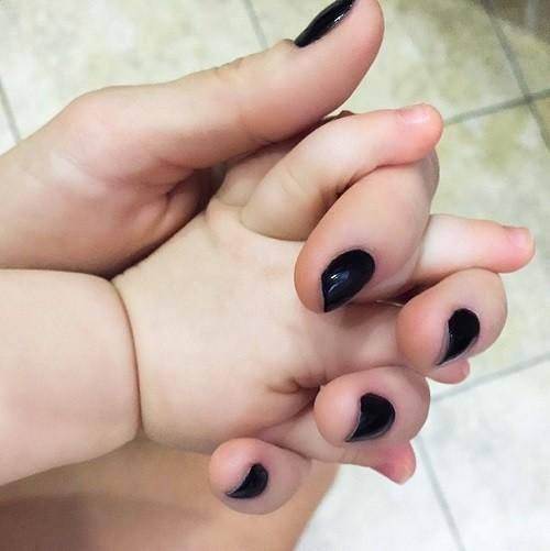 Звездный маникюр.