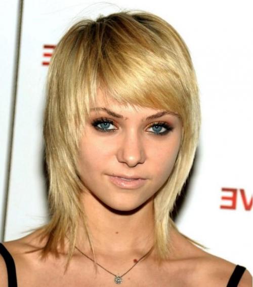 Каскад рваный с челкой. Рваный каскад с челкой: виды челки, советы, фото 07 Каскад рваный с челкой. Рваный каскад с челкой: виды челки, советы, фото 07