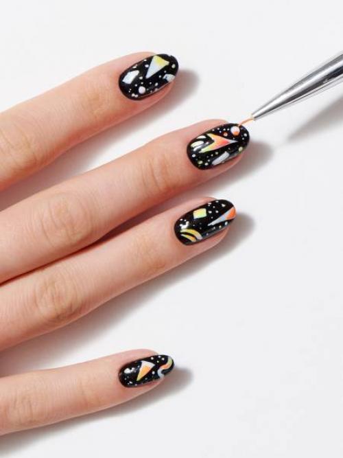 Космический маникюр. Ты просто космос: как изобразить на ногтях ночное небо?