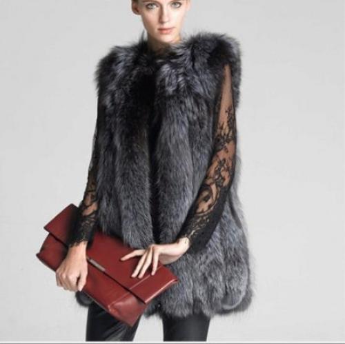 Шуба без рукавов с чем носить. Шуба без рукавов: модные модели, стильные образы 06