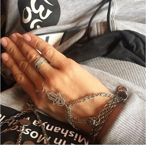 Звездный маникюр.