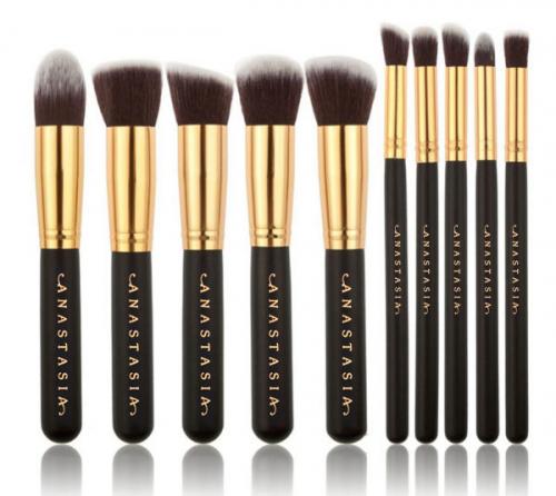 Виды кистей для макияжа. Как подобрать кисти для макияжа?