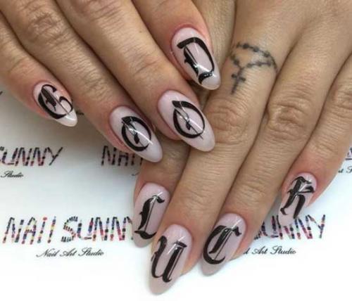 Надписи на ногтях на русском языке. Маникюр с надписями: фото-новинки, красивый дизайн ногтей