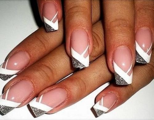 Французский маникюр маленький. Виды французского маникюра