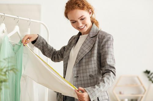 Как укоротить рукава пальто с подкладкой. Самый модный свитер весны-2020, в котором ты будешь иконой стиля, — освежи образ