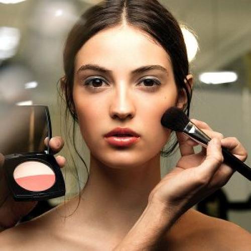 Существуют ли какие-то альтернативные методы контуринга для круглого лица. Как сделать контуринг самостоятельно: краткое пособие для новичков