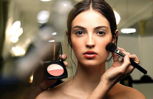 Существуют ли какие-то альтернативные методы контуринга для круглого лица. Как сделать контуринг самостоятельно: краткое пособие для новичков