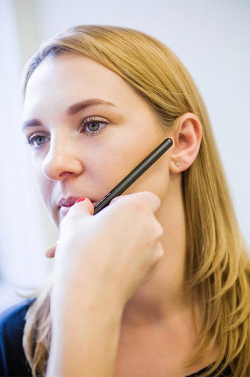 Эффективные способы использования скульптора для моделирования круглого лица 22