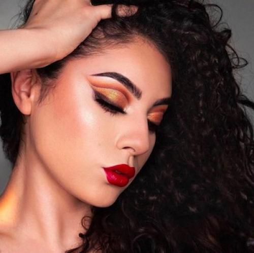 Как использовать хайлайтер для создания эффекта подтянутости круглого лица. Хайлайтер: подробное бьюти-досье