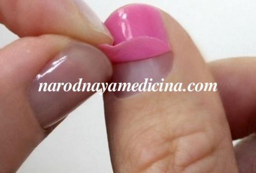 Как перенести рисунок с фольги на ногти без специальных инструментов 05