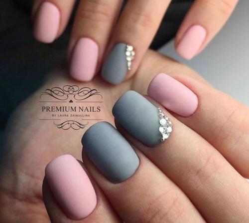 Серо-розовый маникюр 2021. Маникюр серый с розовым — идеи красивых дизайнов с фото