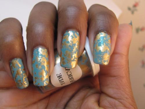 Как правильно пользоваться фольгой для нейл-арт: советы и хитрости 06 Как правильно пользоваться фольгой для нейл-арт: советы и хитрости 06