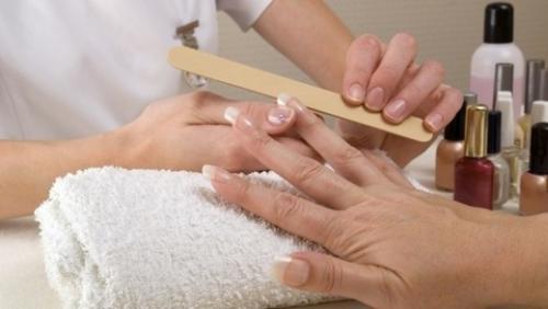 Можно ли нарастить ноготь базой для гель-лака. Коррекция гель-лака без снятия цвета 03