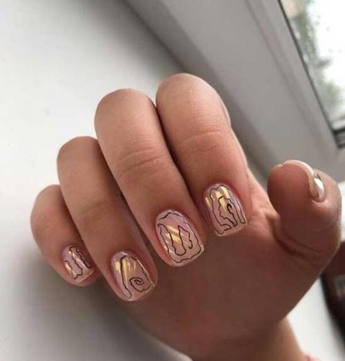 Бежевый маникюр с черными розами. Бежевый маникюр: мода на nud 11 Бежевый маникюр с черными розами. Бежевый маникюр: мода на nud 11