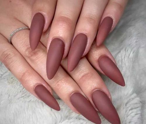 Дизайн ногтей с матовым топом. Матовый маникюр: ТОП-200 фото лучших новинок. Эксклюзивный дизайн, модные тенденции 2019-2020 года, самые роскошные варианты + отзывы