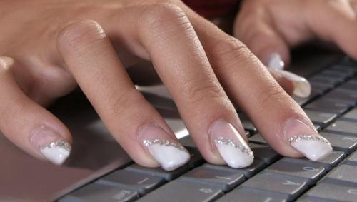 Глянцевый и матовый маникюр. Глянец 10