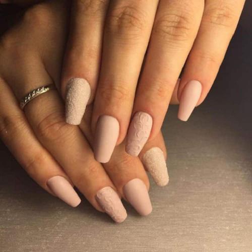 Новый матовый на ногтях. Матовый маникюр 2022-2023: топ 10 идей модного маникюра (200+ фото) 02