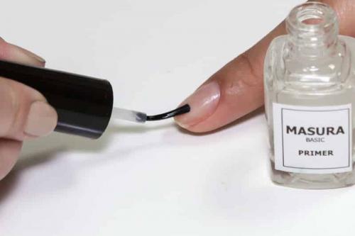 Для чего нужен праймер для ногтей. Как правильно наносить?