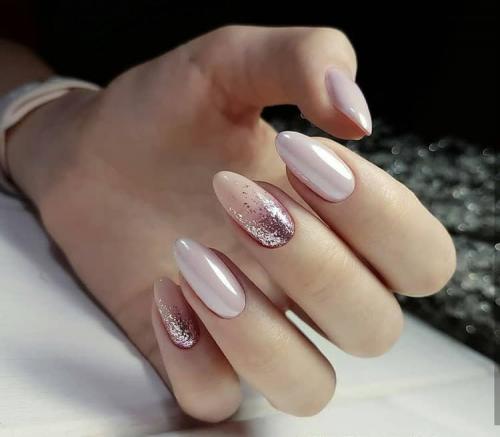 Как наносить крупные блестки на ногти. Общие сведения: что это такое, и каким бывает