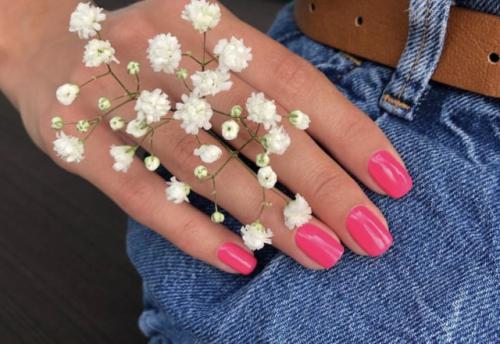 Каким лаком покрывают нарощенные ногти. Покрытия для ногтей: пудра, акригель и другие замены гель-лаку