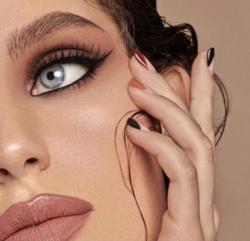 Каким лаком покрывают нарощенные ногти. Покрытия для ногтей: пудра, акригель и другие замены гель-лаку