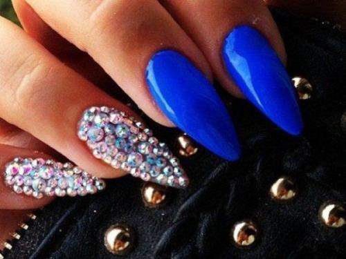 Как снимать шеллак со стразами. Дизайн со стразами, как снять и закрепить