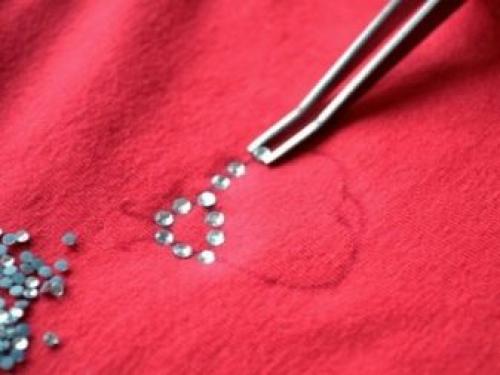 Как снимать шеллак со стразами. Дизайн со стразами, как снять и закрепить 08 Как снимать шеллак со стразами. Дизайн со стразами, как снять и закрепить 08