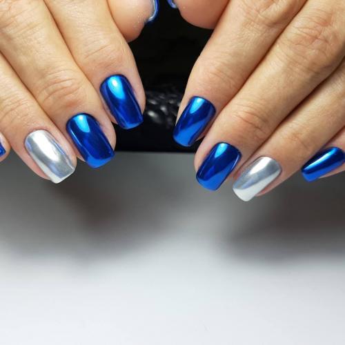 Берегите свои руки: маникюр белого и голубого морского цвета 19