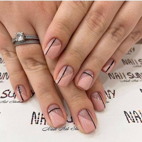 Делаем рисунки шеллаком на коротких ногтях. Маникюр на короткие ногти 2022-2023: 360 фото топовых идей