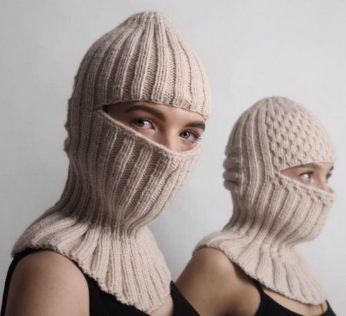Балаклава из плюшевой пряжи. Балаклава: как связать спицами — самый простой вариант