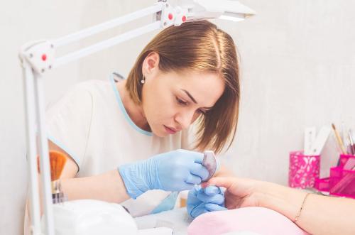 Почему после маникюра шелушится кожа: основные причины и решения 06 Почему после маникюра шелушится кожа: основные причины и решения 06