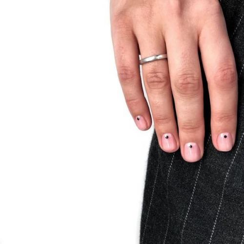 Тренд прозрачные ногти. Прозрачный маникюр: идеи