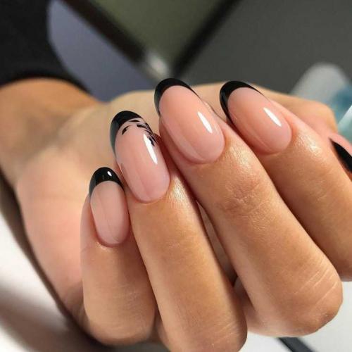 Белый френч 2019 новинки. Новинки френч маникюра — 170 фото лучших идей. Самые популярные виды маникюра, необычный и оригинальный дизайн, отзывы, рекомендации мастера