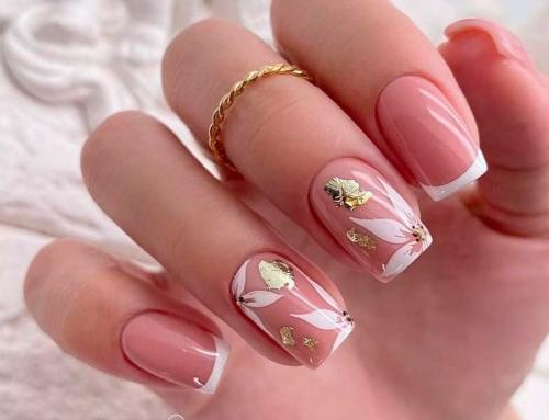 Гель-лак для френча. Французский маникюр 2022:  модные тенденции, двойной френч, варианты комбинирования + 270 фото идей